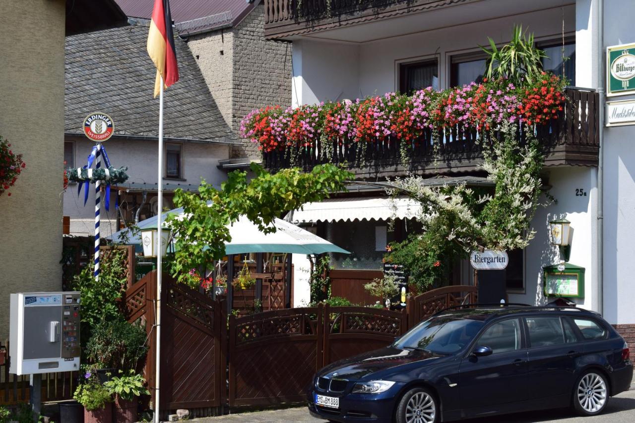 Gaststätte Marktstübchen Bornich Exterior foto